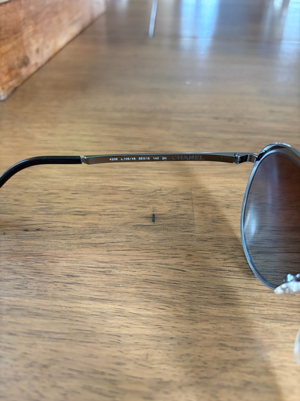 CHANEL Round Silver Metal Sunglasses with Dark Gradient Lenses - Picture 6 of 8